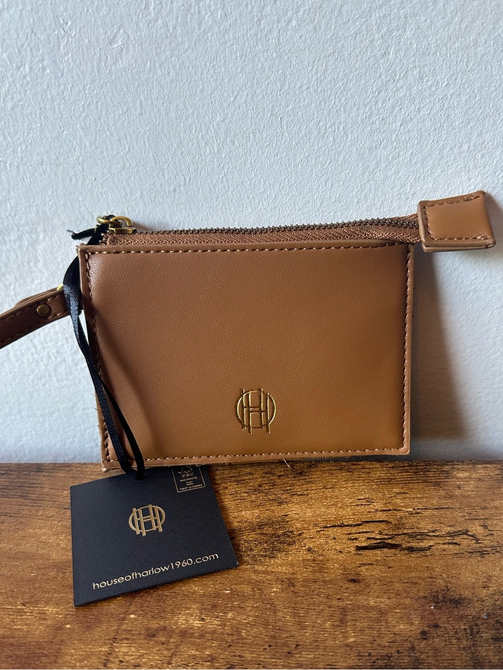 House of Harlow 1960 Tan Faux Leather
Card Holder Wallet Wristlet NWT